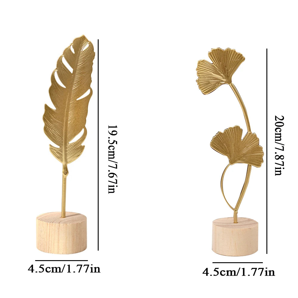 Escultura de folhas douradas para decoração